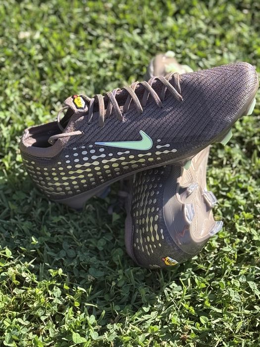 Nike Mercurial Vapor 16 Elite