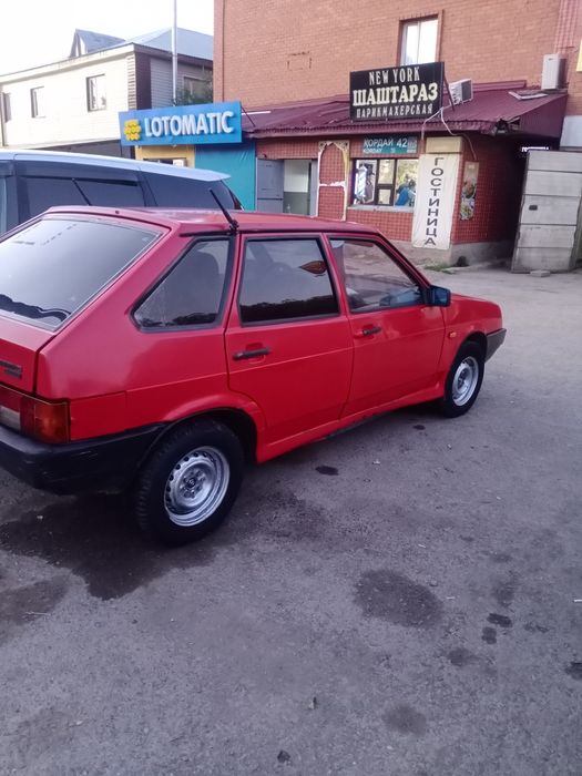 Продам машину марка 2109