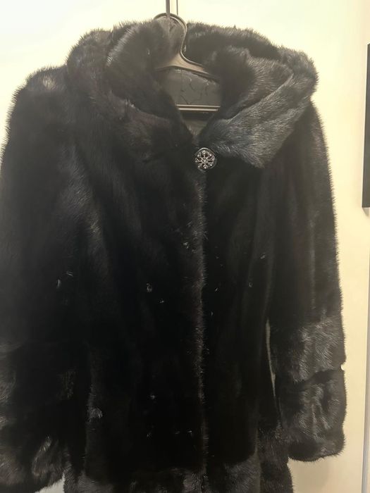 Шүба норковая с капюшоном