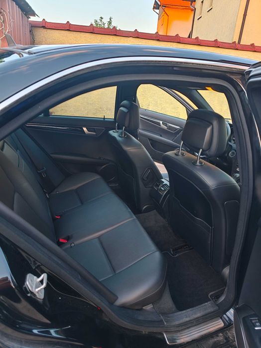 Mercedes-Benz C 300 AMG 4MATIC M276 252к.с.