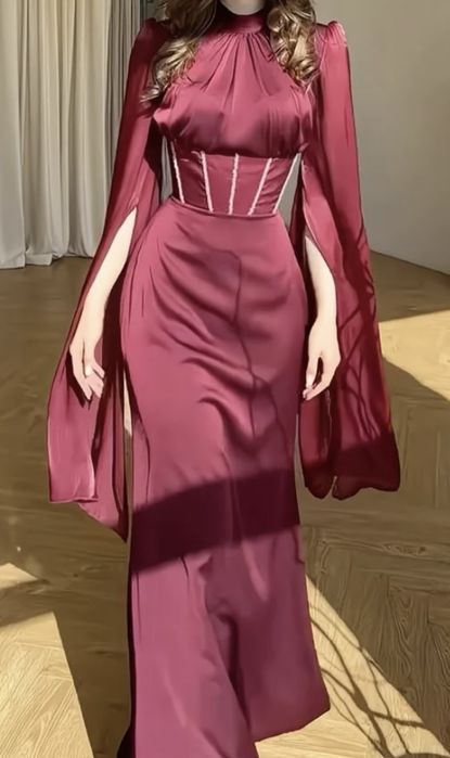 Платье  вечернее