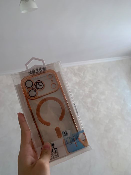 Продам чехол айфон 17 про