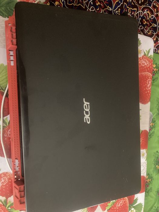 ACER ASPİRE E1-571. İntel core İ5. 500gb