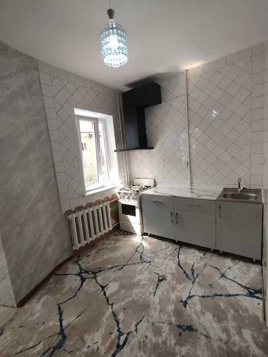 Aloqada 4 xonali arzon narxga zudlik bilan sotiladi !!!