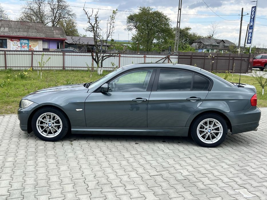 BMW e90 facelift