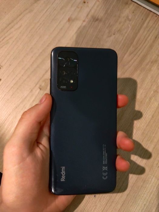 Айфон 7 и редми нот 11