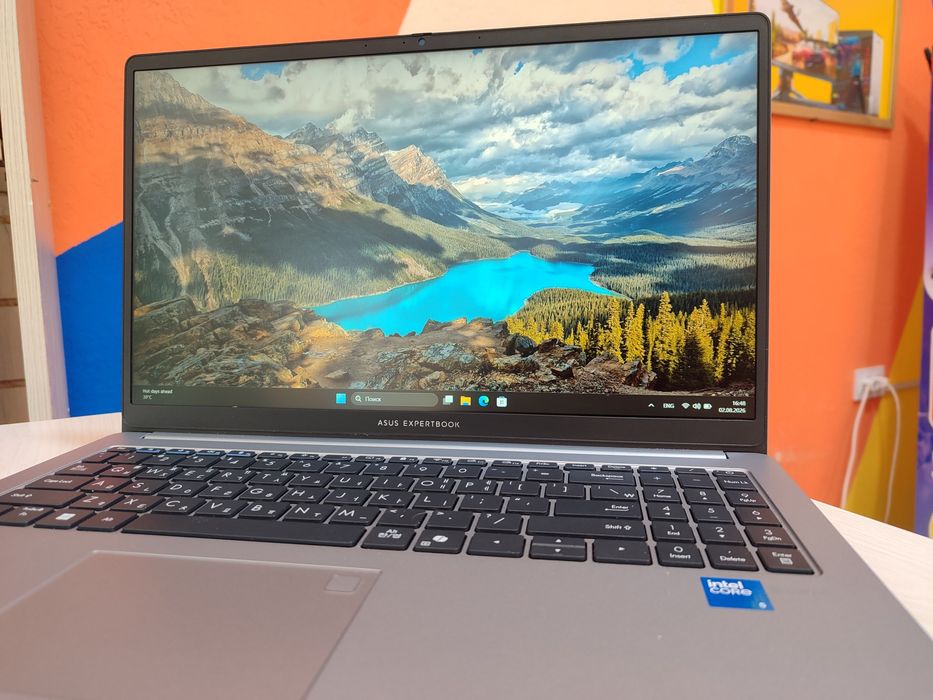 Продается ноутбук Asus Expert Book