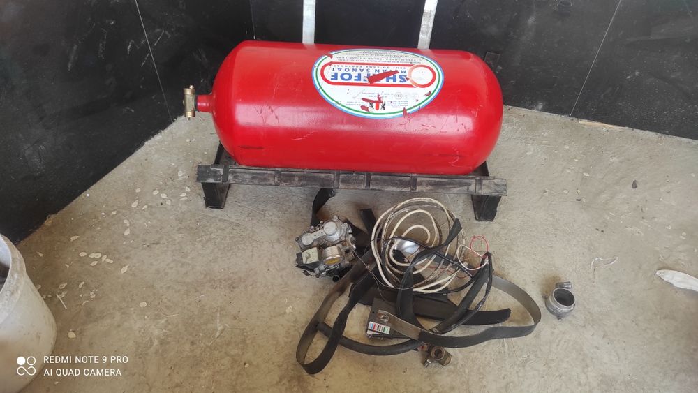 2023 й.Метан газ балон камплект сотилади.