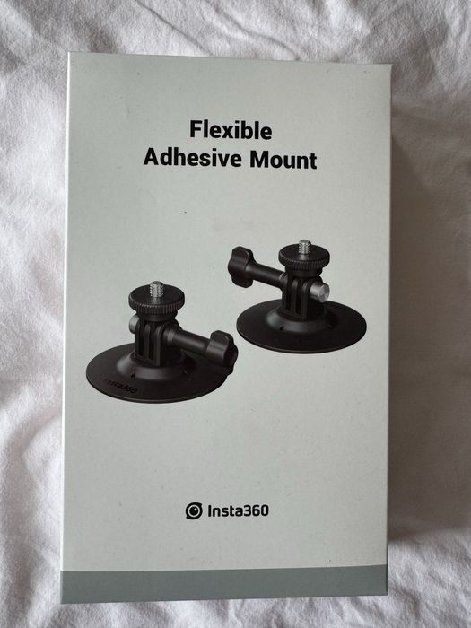 Insta360 x4 Air Starter Bundle + card microSD