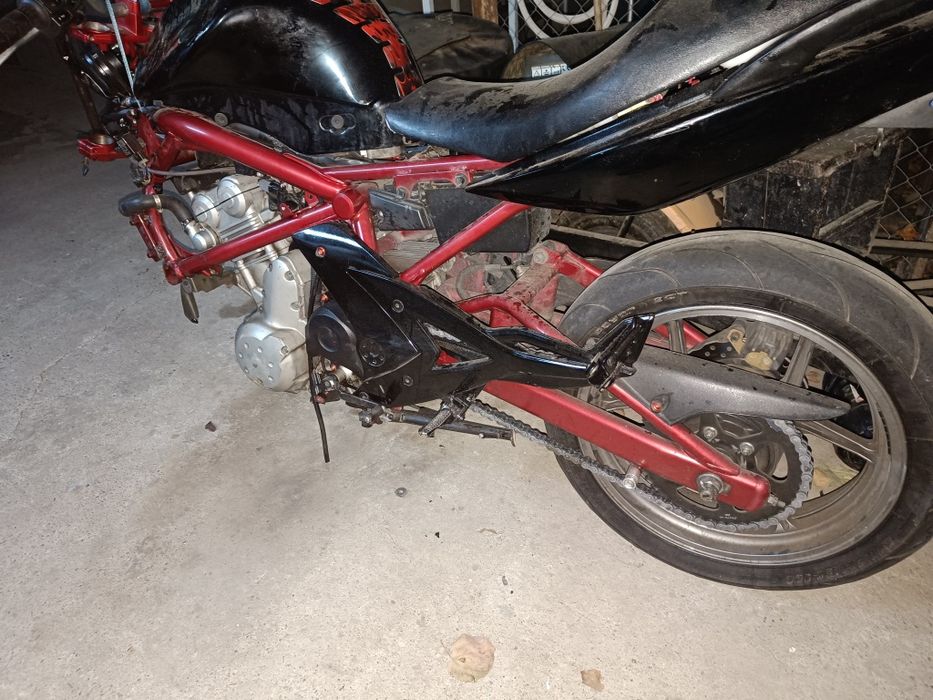 Kawasaki er6f limitat a2