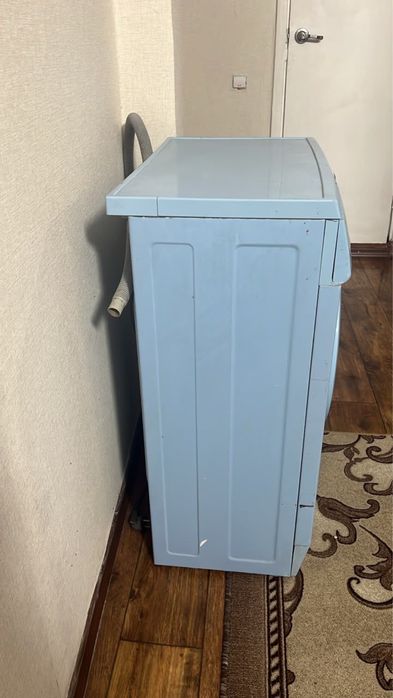 Продам стиральную машину