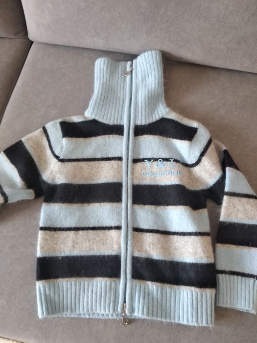 Продам детскую кофту