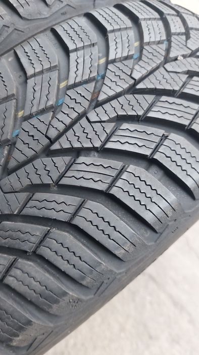 Зимни гуми 185/60/15 Continental WinterContact TS870 4 броя