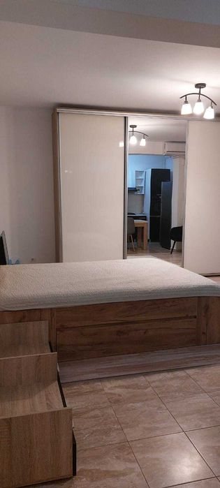 Garsonieră 39 mp/Etaj6/7/Parcare/Balcon/Centrală/Mobiltă/zona Militari, Intrarea Canalului 48, 69000 euro