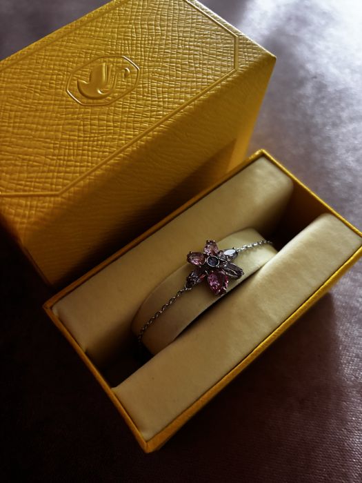 Swarovski гривна