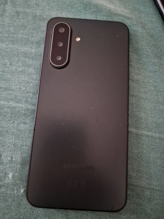 Vând Samsung A17 5G
