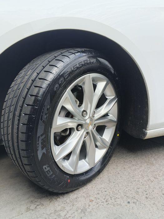 225 55 р17 Malibu Treker 2 Chazor