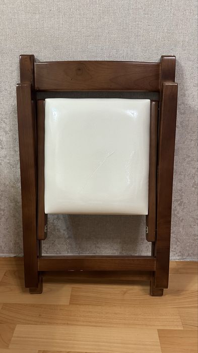 Набор складных стульев