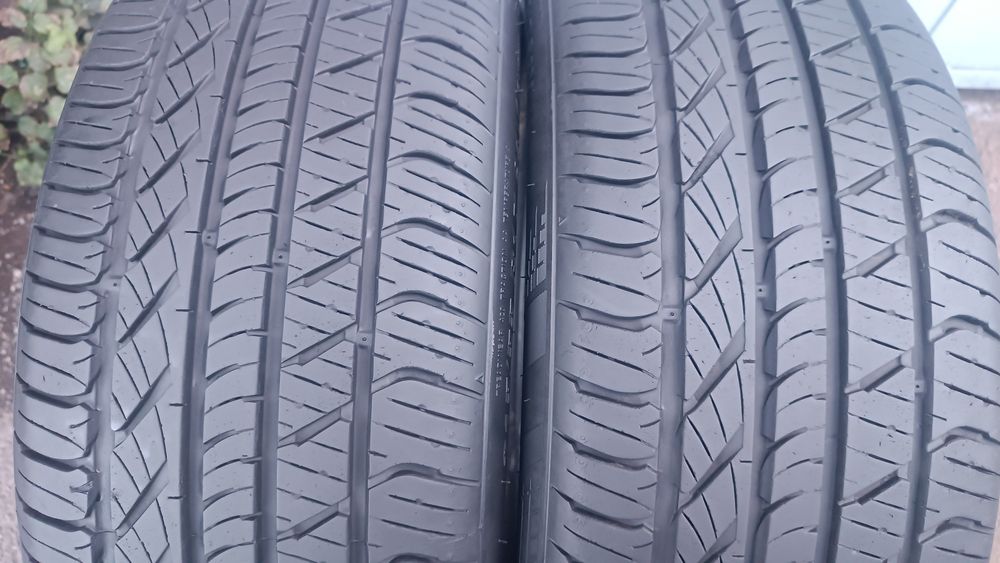 215/55/17 Kumho .