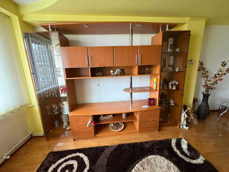 Vand moblier casa bucatarie living dormitor ,canapea