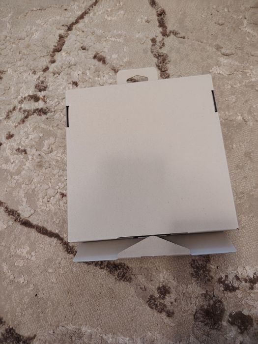 Căști audio Sony originale fără fir, în cutie.