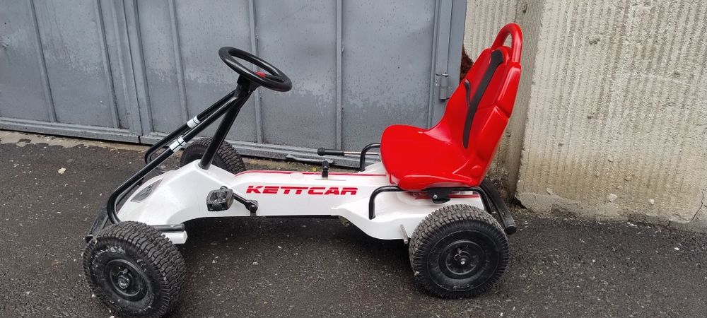 De vanzare cart cu pedala