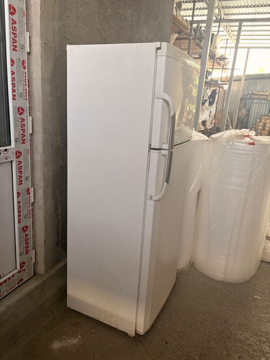 Холодильник Beko