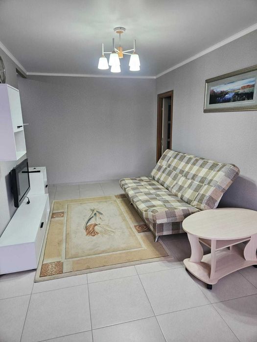 Сдам 2 ком квартиру