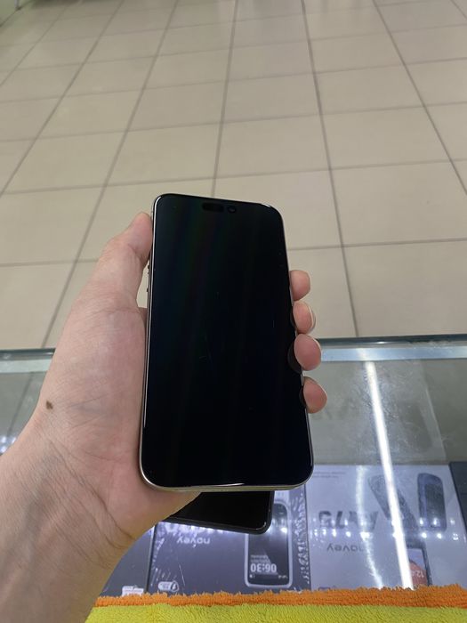 Iphone 15pro max 256gb xolati zor karobka bor