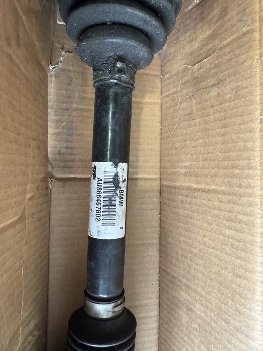 BMW 540iX Front Right Driveshaft/Предна Дясна полуоска