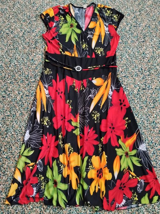 Платья  повседневные