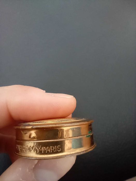 Антична френска колекционерска кутийка(пудриера с огледалце)1930 г.