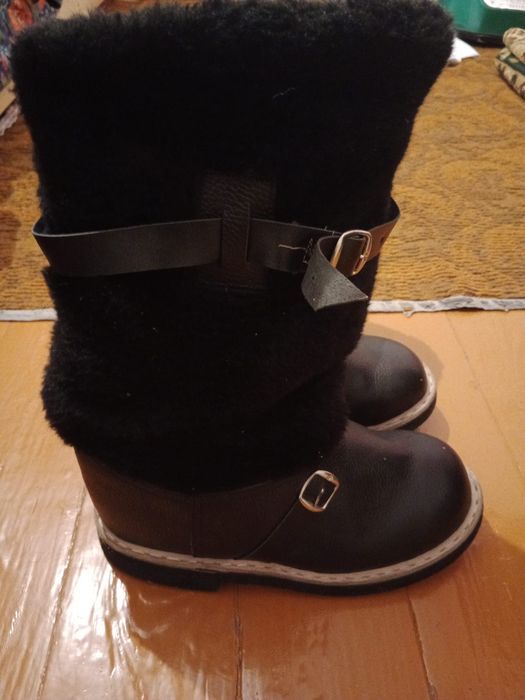 Унты сатылады жаңа