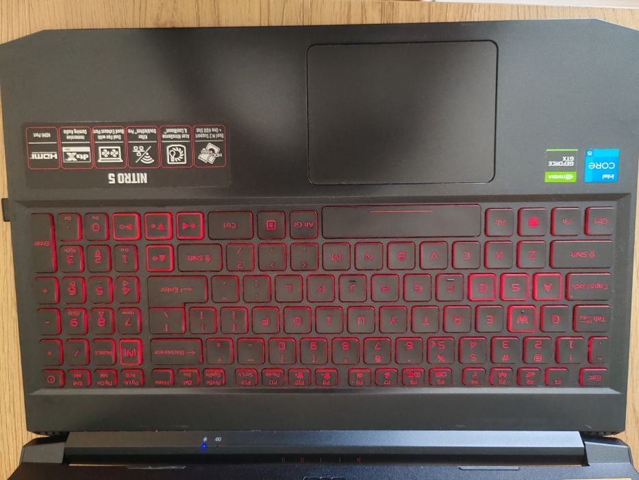 Acer Nitro 5 AN516-57-52F5