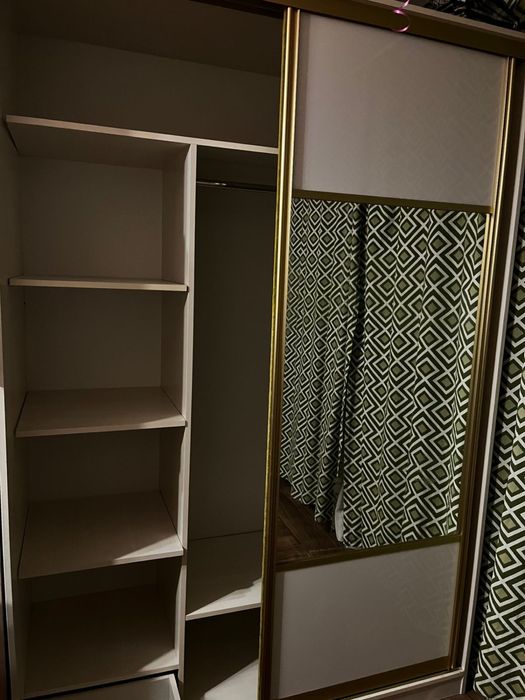 Продам шкаф-купе