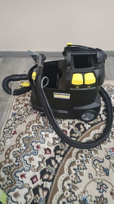 Продам моющий пылесос.