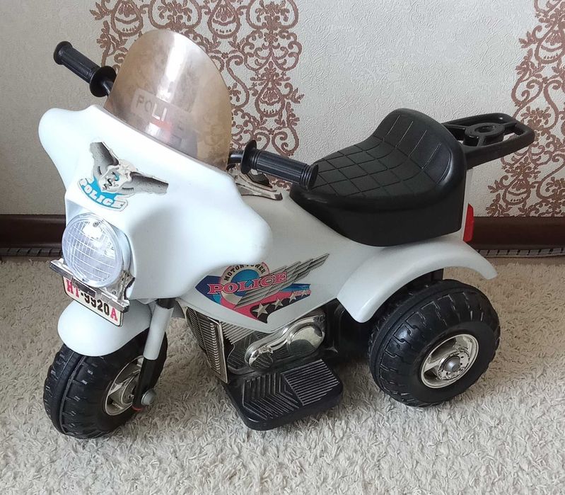 Детский мотоцикл 3-х колесный