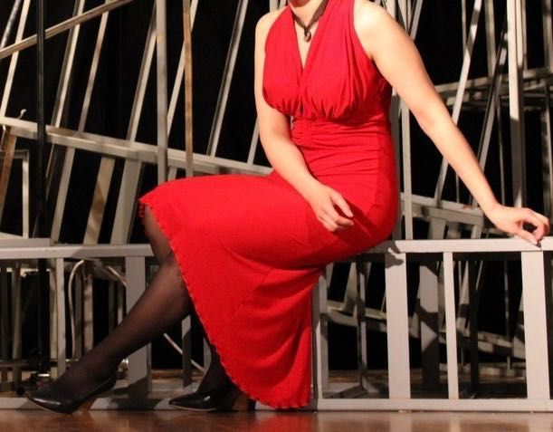 Платья вечерние и коктейльные