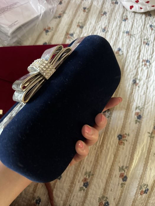 Продап клатч шикарный