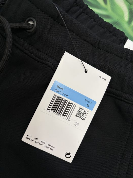 Pantaloni Scurti Nike Tech