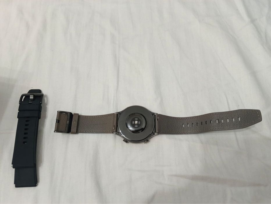 Продам смарт часы новые