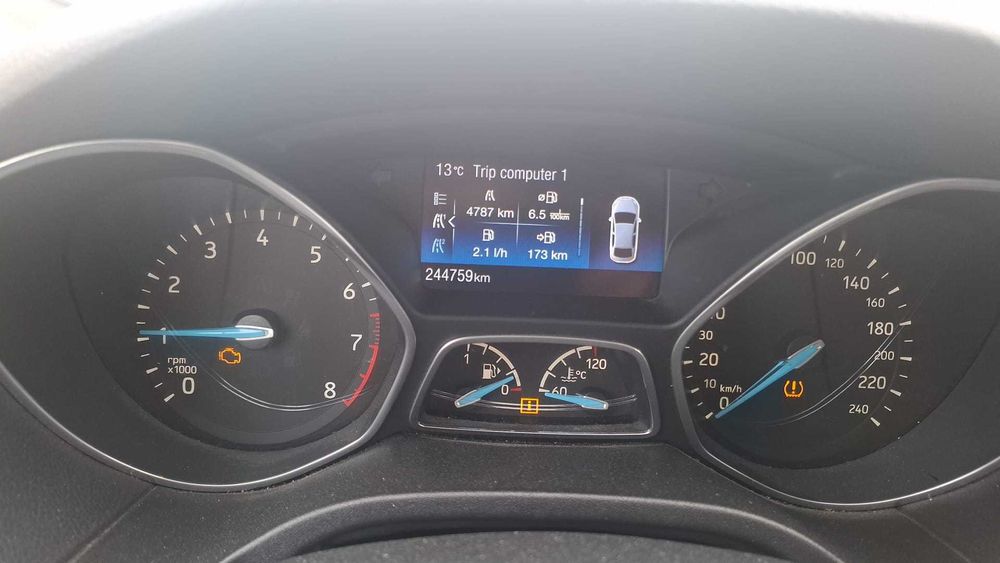 ford focus 2017-245000 km