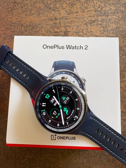 One Plus 12 + smart Watch One plus