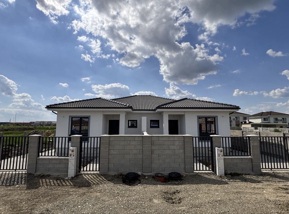 Duplex parter Mosnita Noua, 71 mp utili, toate utilitatile