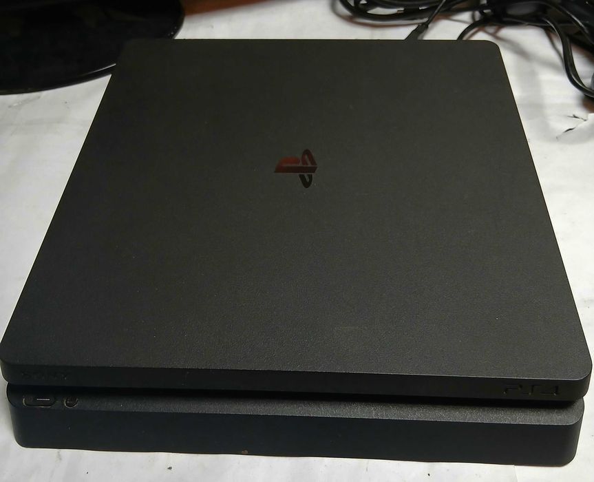 PlayStation 4 с контролер v.11.5