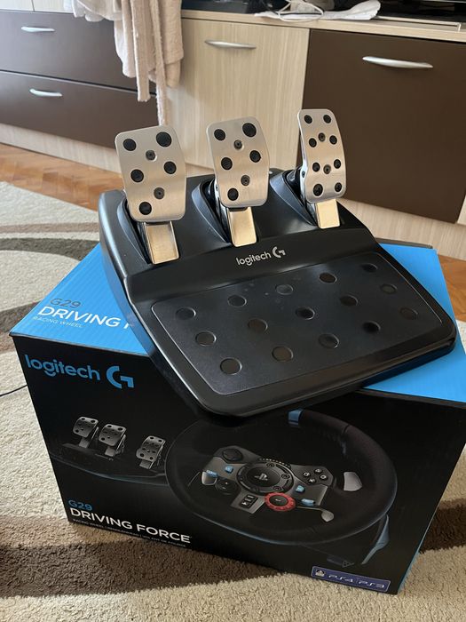 Геймарски волан Logitech G29