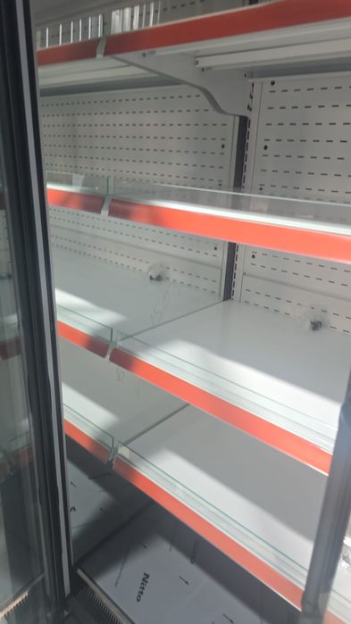 Vitrine magazin frigorifice ieftine (Noi si SH)