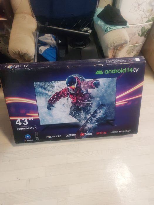 Продам смарт тв самсунг