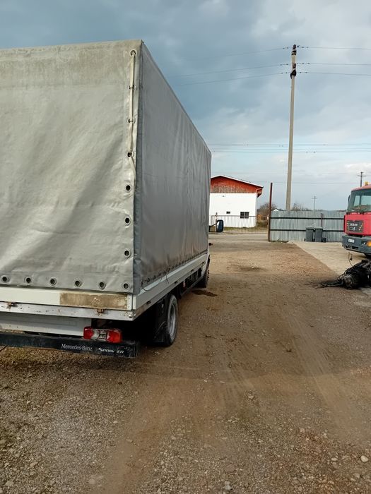 Vând Mercedes sprinter. 413