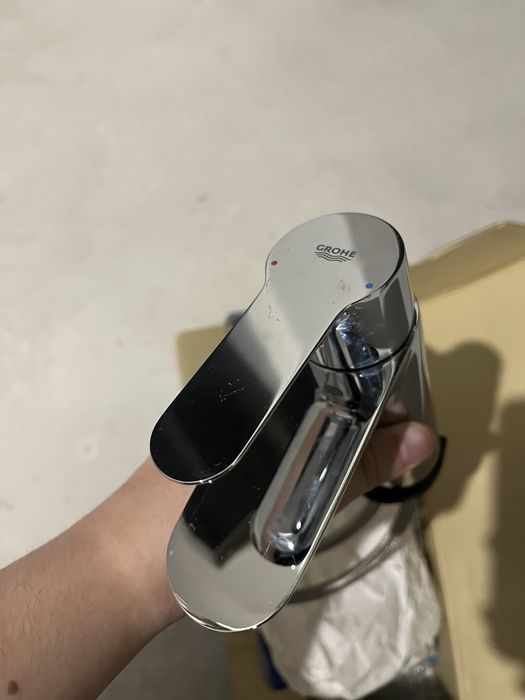 Продам смеситель Grohe